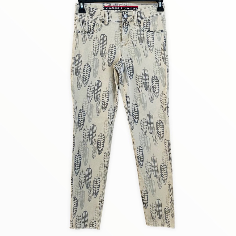 Standards & Practices Birdman Whisker Feather Pri… - image 2